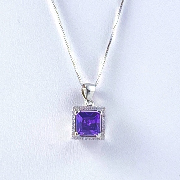 Cubic Zirconia Pendant Necklace - Picture 4 of 4